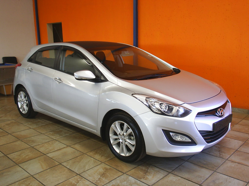 2013 HYUNDAI 1.6 Premium